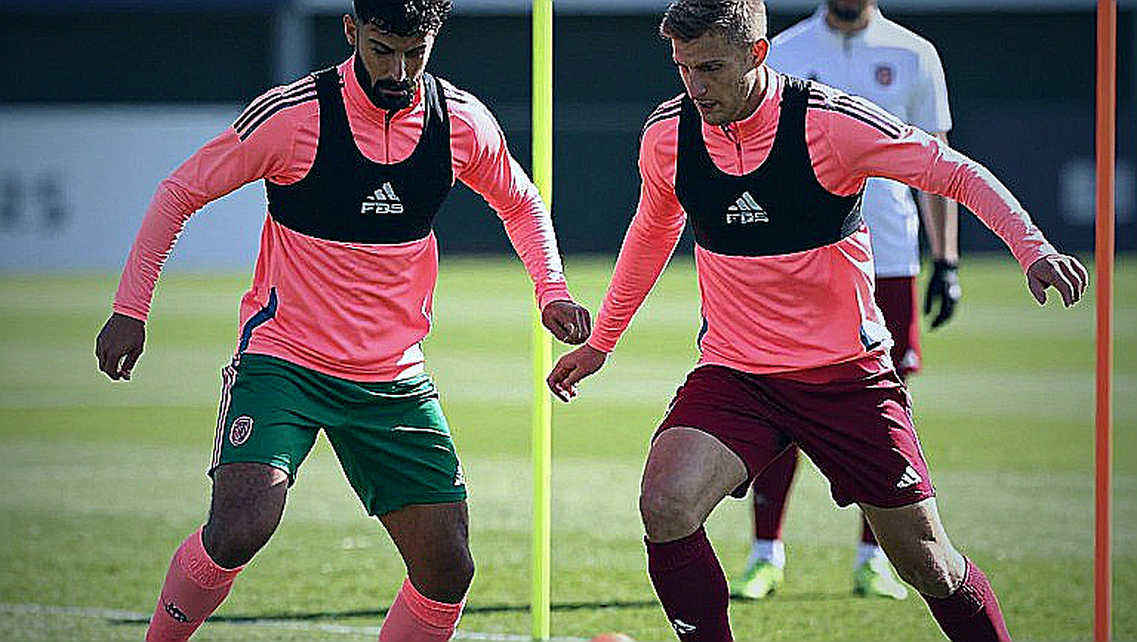 América 110 năm: Di sản, bản hợp đồng không được công bố và cái bẫy của hoài niệm América 110 năm: Di sản, bản hợp đồng không được công bố và cái bẫy của hoài niệm