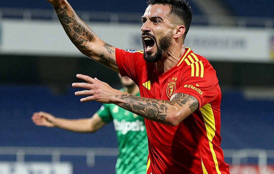 Saddil Ramdani chia tay Persib Bandung: Khi khán đài im lặng, phòng thay đồ lên tiếng