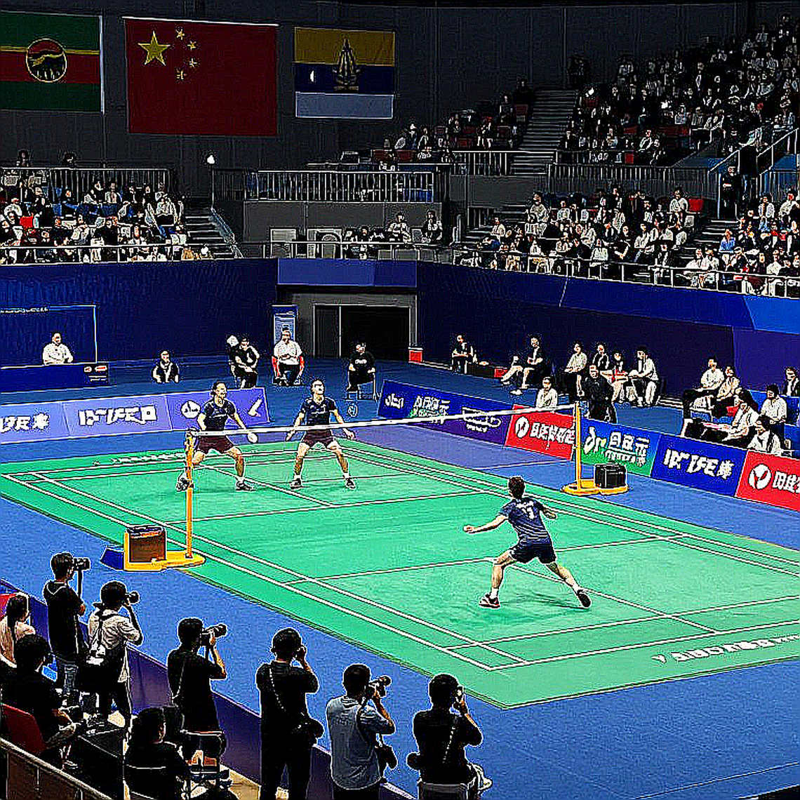 Chín chiều phân tích, không một ô dữ liệu: kỷ luật im lặng của ngành esports