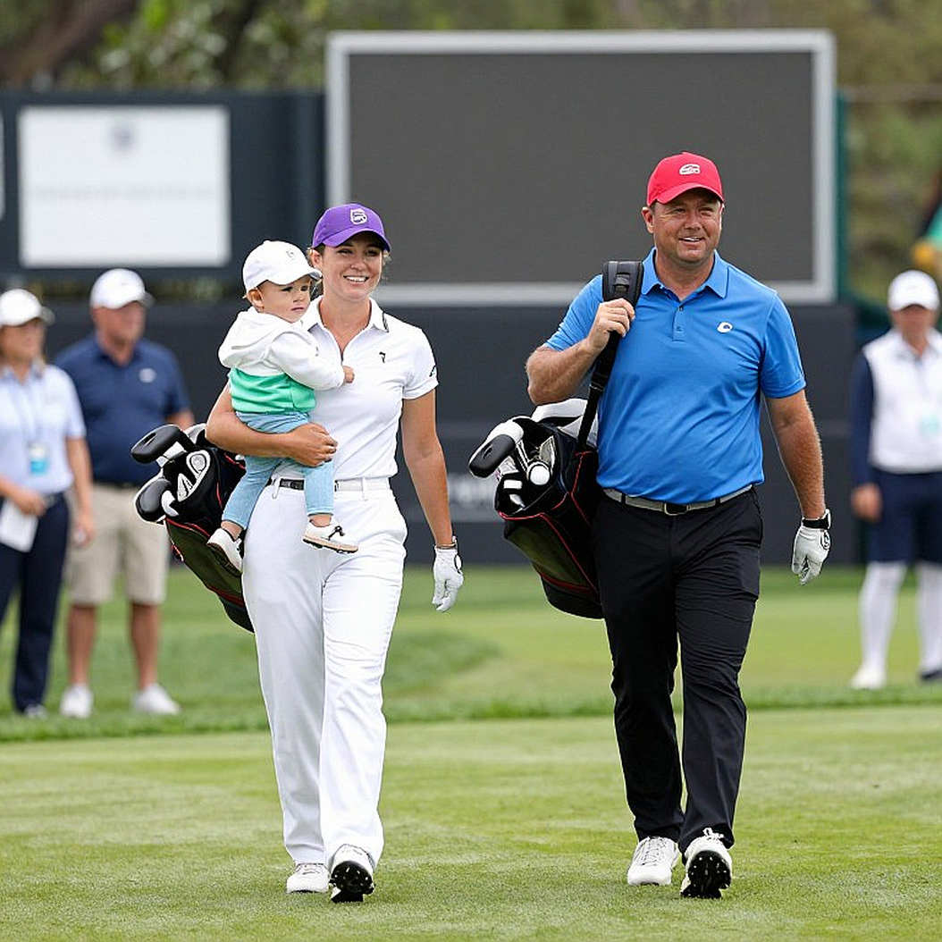 Woods vắng tên trong danh sách đầu tiên ở Hero World Challenge: Ba suất miễn trừ và một khoảng lặng dài hai năm