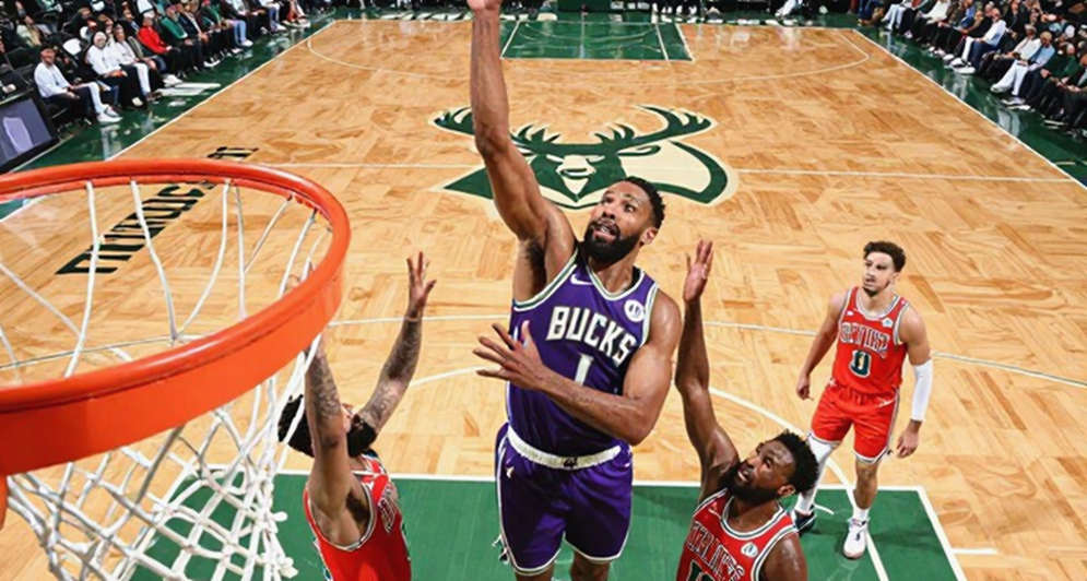Doncic trở lại: Lakers xây hàng phòng ngự quanh ngôi sao — nhưng dữ liệu vẫn nằm trong bãi rác