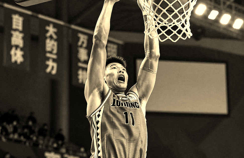 VTB Super Cup: Danh hiệu của Mike James và khoảng trống dữ liệu mà truyền thông bỏ qua