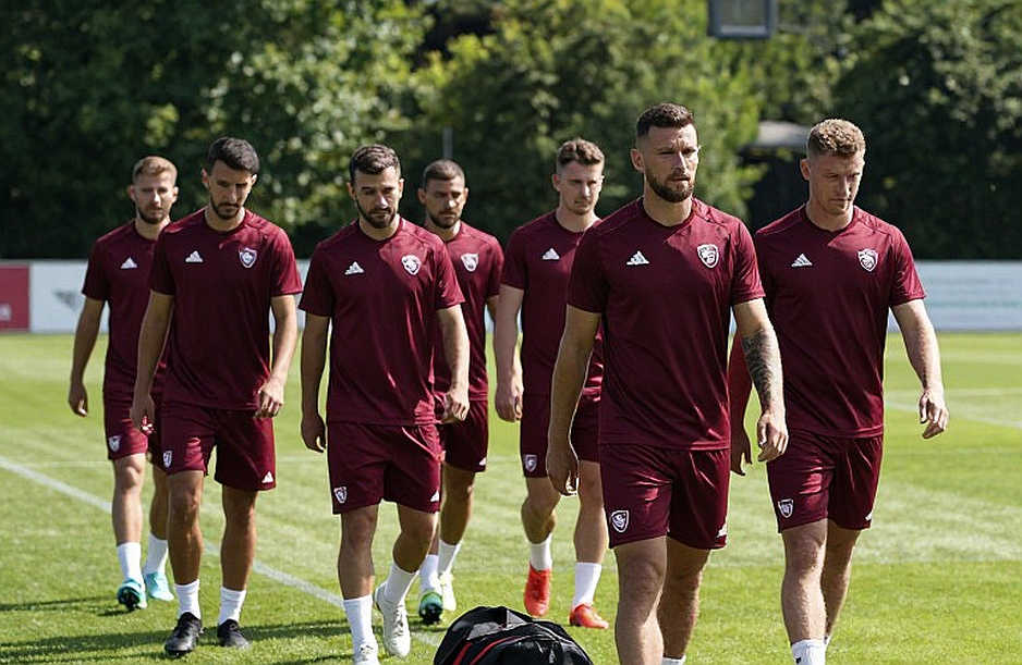 Khi nền móng dữ liệu sụp: Salah, Trabzonspor và phép thử kiểm định thông tin Khi nền móng dữ liệu sụp: Salah, Trabzonspor và phép thử kiểm định thông tin