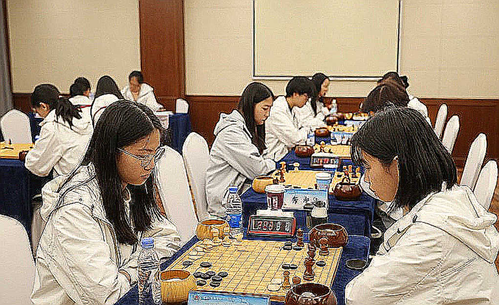 Carlsen tái xuất, Ấn Độ chia rẽ: Giải Cờ vua Toàn cầu 2026 và bài toán lịch thi đấu Carlsen tái xuất, Ấn Độ chia rẽ: Giải Cờ vua Toàn cầu 2026 và bài toán lịch thi đấu