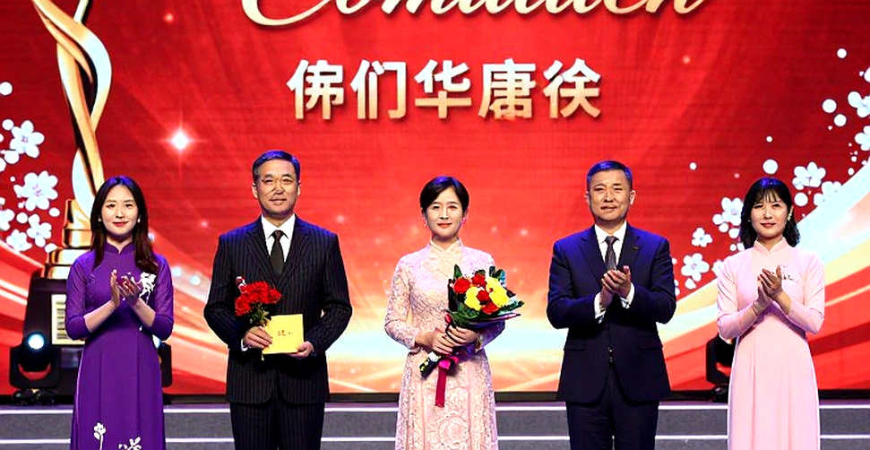 Bước ngoặt tại Hàng Đẫy: CLB Hà Nội ngược dòng ngoạn mục trước Viettel Bước ngoặt tại Hàng Đẫy: CLB Hà Nội ngược dòng ngoạn mục trước Viettel